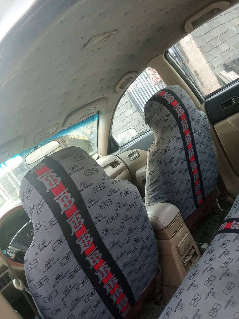 السلام عليكم للبيع شيري اي فايف كايمه دخن بسمي رقم انكلزي هزه جديده تبريد شغال سعر 30وبيهه مجال 
***********
