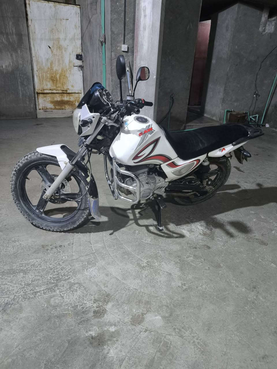 للبيع نظيف جدا ***********
