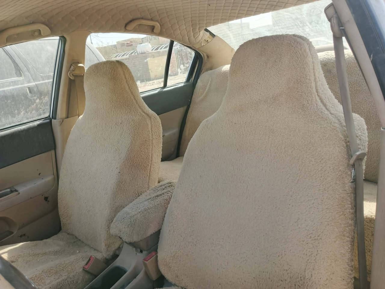 سلام عليكم شباب شيري موديل 2013 صبغ عام  لبيع سياره مال (((مصرف مطلوبه)) مصرف يعني بدون تحويل سنويه اصليه تكفل سرقه وعشائر سياره مكينه بيه خيط بخار كير حداديه كهربائي كله خير من الله دواخل جديد تخم تاير باتري كله جديد مكان سياره ديوانيه سعر 20وبيه مجال  أو مراوسه ومكلف بل نشر وهذا رقم راعيه ***********
