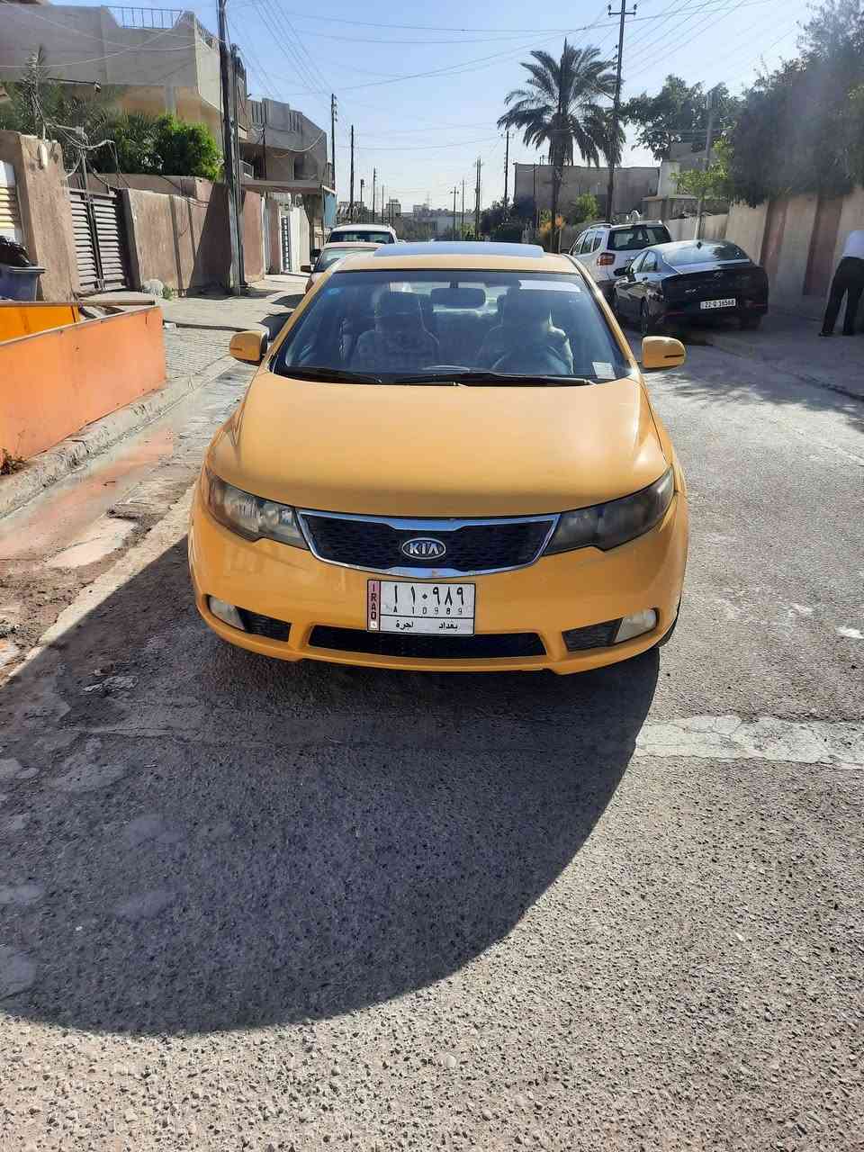 كيا فورتي ٢٠١٢ اجره جاملغ خلفي بدون دواخل بدون ايرباك تحتوي على منظومة غاز السياره كير اوتوماتيك 
سلايد روف
كشنات جلد
تدفئ بالكشنات الاماميه 
تحكمات ستيرن 
شفتات ستيرن
تبريد شغال
حداديه جديده
شايل بلمري 
رقم بغداد
مطلوب سعر ٩٠ورقة
الدورة المهدية الثانيه
رقم الهاتف ***********
رقم ثاني ***********
سياره بأسمي تحويل ثاني يوم
