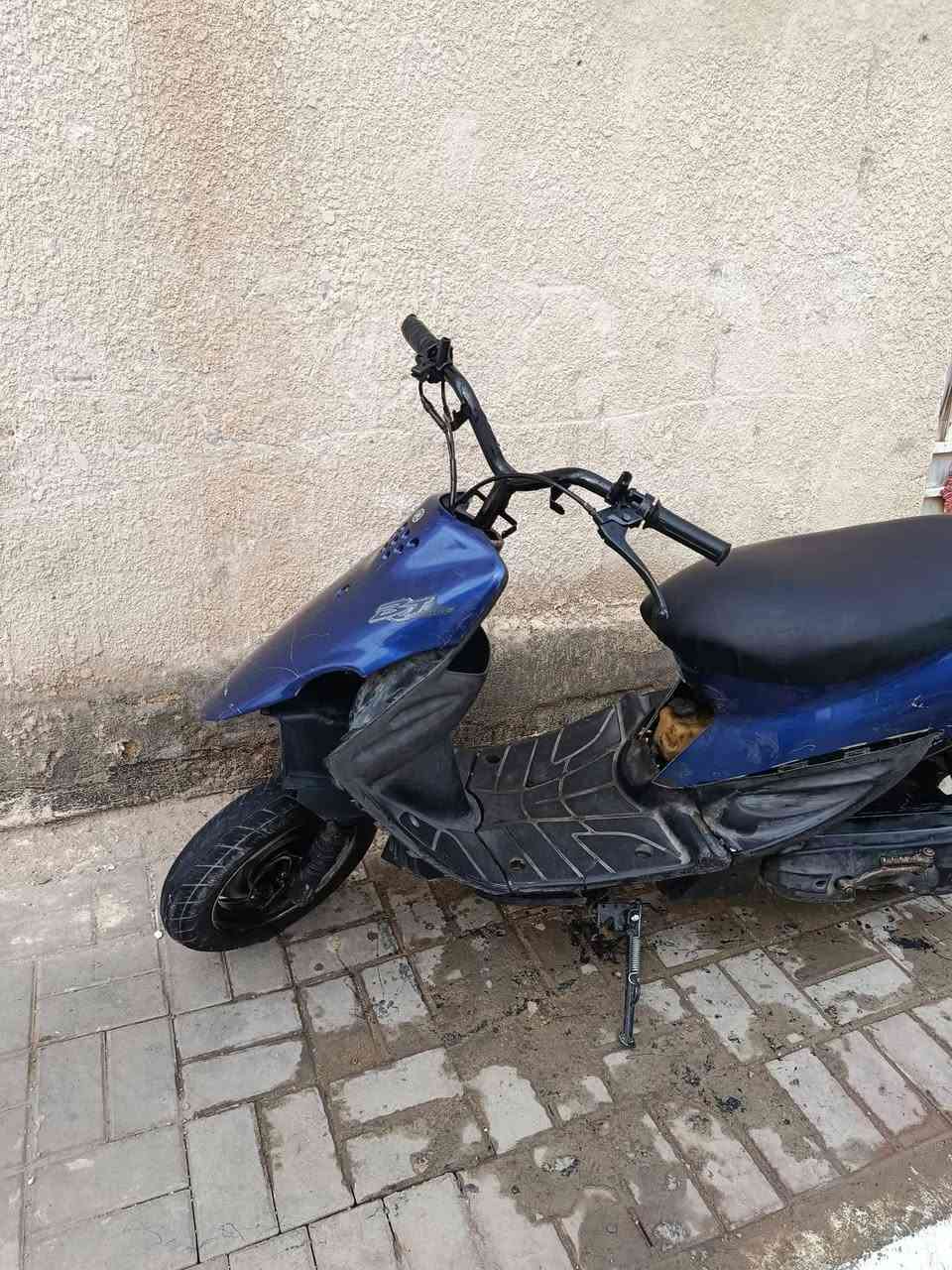 سلام عليكم  دراجه البيع شغاله دراجه سعر 135 وبيه مجال هاث رقمي ‏‪0788 980 1548‬‏
