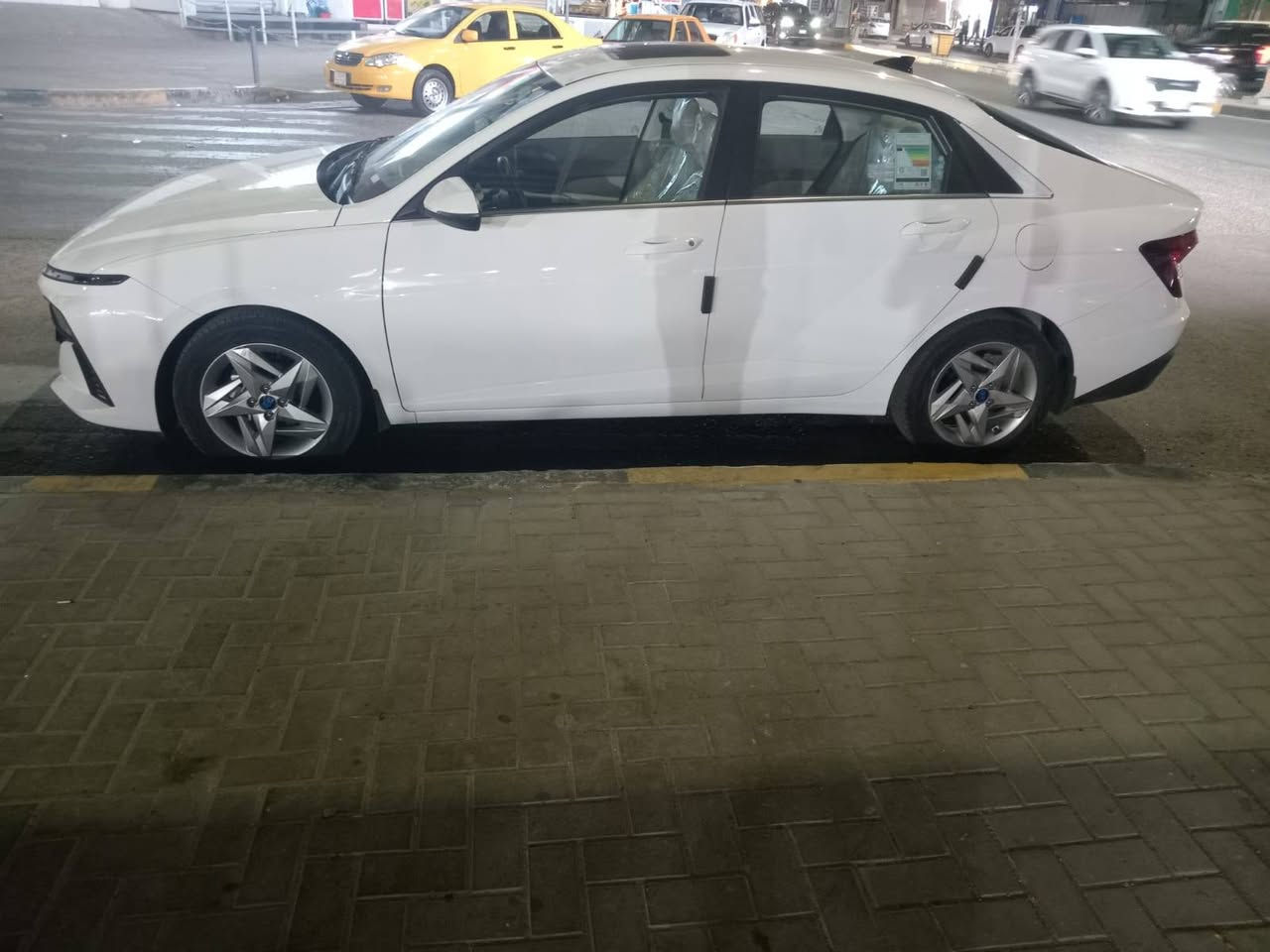 البصره السياره بغداد اقصاد اكسنت ٢٤ للبيع بيه لواحض السعر ١٢٠ الستفسار ***********
