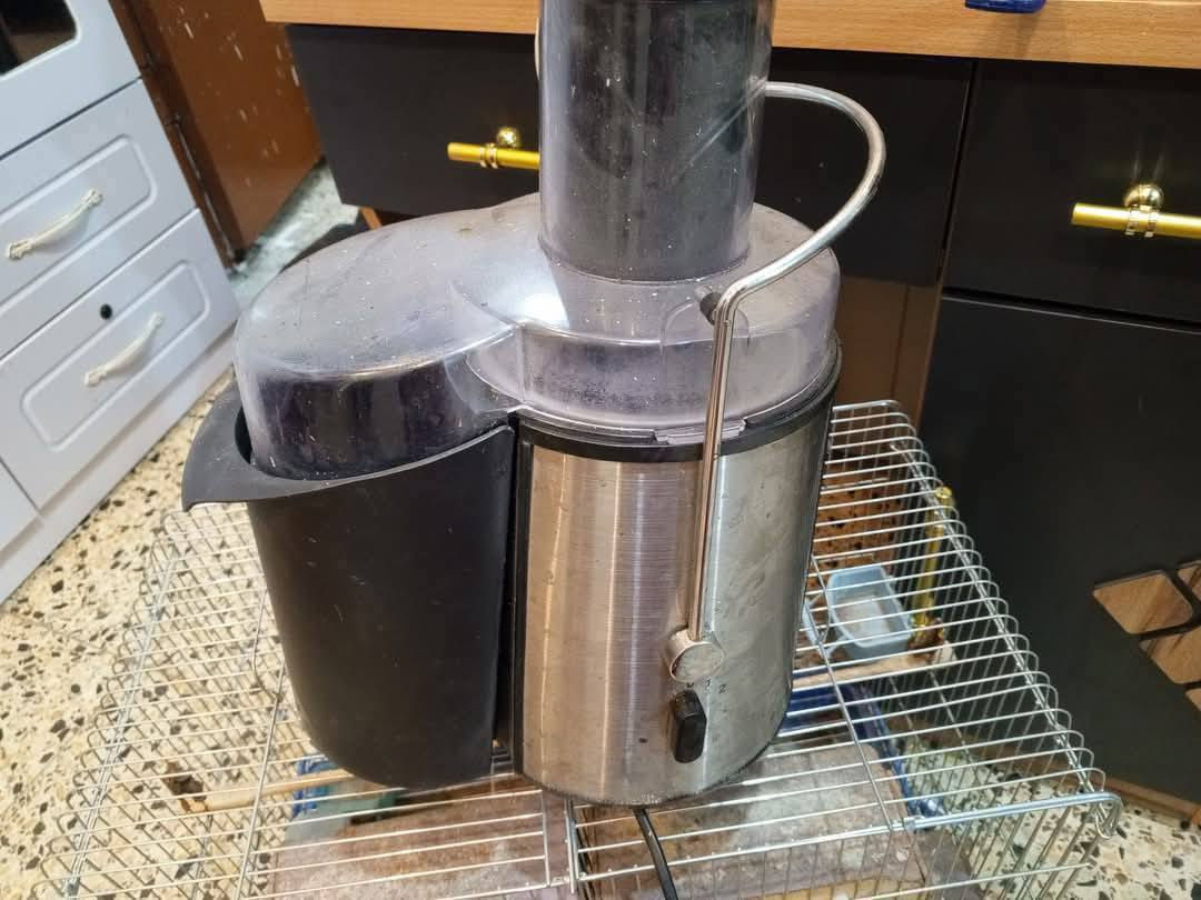 خلاط ابو طاحونه  ومعصارة فواكه ثنينهن 25قفل بغداد


**إذا كنت صاحب هذا الإعلان وتريد حذفه لأي سبب، رجاءا أرسل رسالة إلى الدعم الفني**