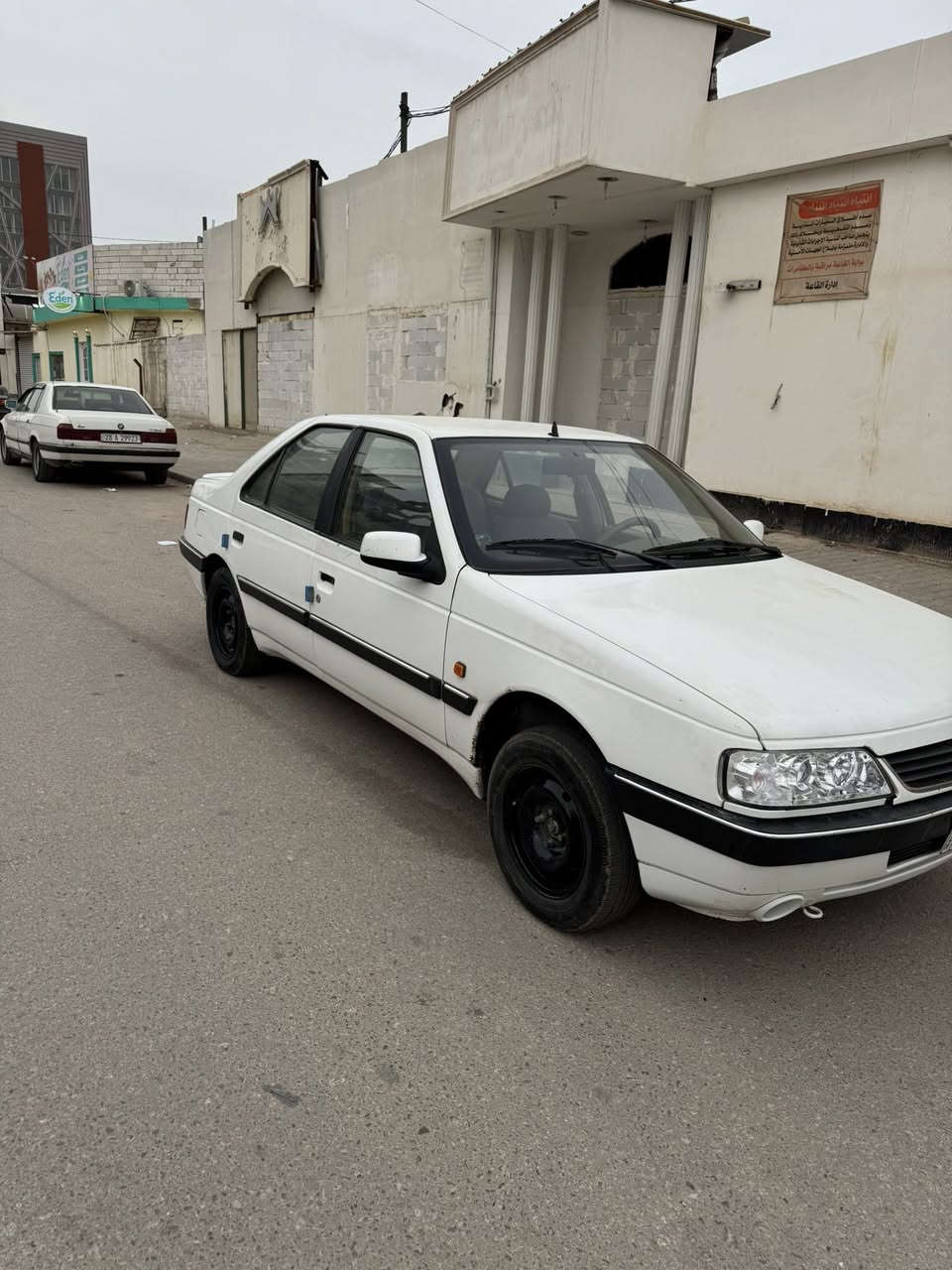 بيجو 2013 كفاله ضربه صبغ بيهه بارد فقط كامله سياره حداديه تبريد حلوه ورقم نجف مكاني نجف حي الأمير ***********
