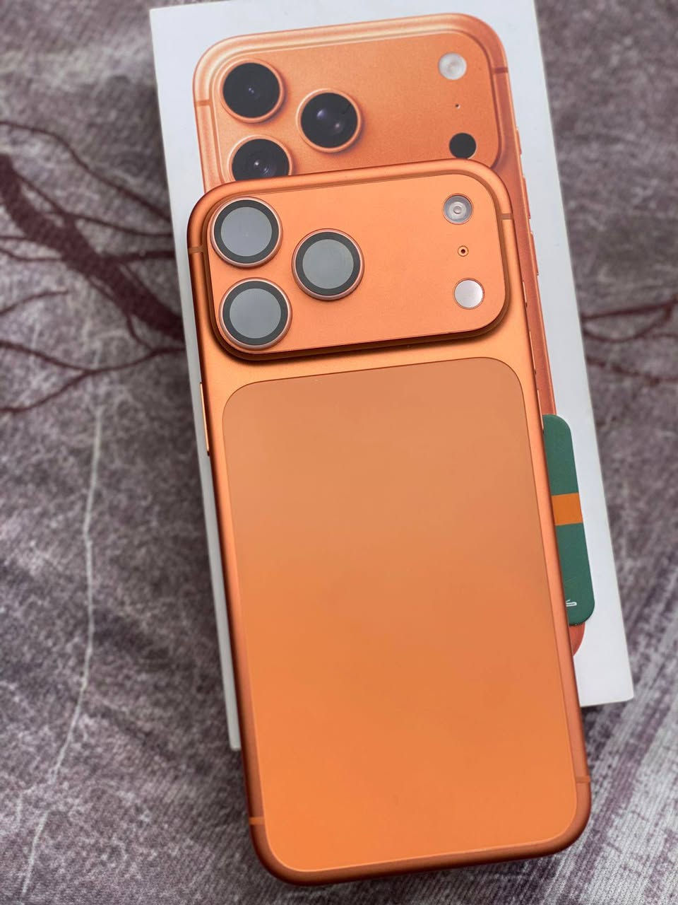 للبيع 17 برو ماكس  zaa  تك سيم. مشحون 59 شحنه 
بطارية 100  موبايل مال بيت. مستخدم شهر. فقط توضيح  اخر صور يم دكمة الباور  بي شخط كلش خفيف يعني اصلا ميبين بسبب الكفر  انشخط *********** كركوك, العراق
