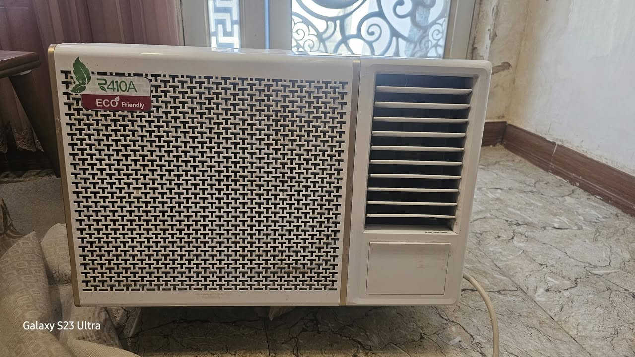 مكيف توسوت  نظيف جدا سعره350مكاني الكرخ ...قفله وبدون عمله رجاء رجاء الاتصال عالواتساب
الاتصال عالواتساب***********
مكيف توسوت  نظيف جدا مداخل تصليح مستخدم سنه فقط سعره350مكاني الكرخ ...قفله وبدون عمله رجاء رجاء الاتصال عالواتساب
