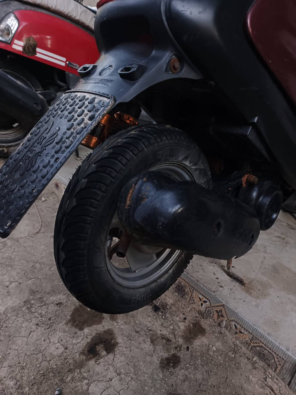 دراجه منغولي فحل للبيع نظيفه  كلشي شغال بيه سلف هندر   لايت اشاير بك  لايت مكينه  ناعمه كفرها اصلي سعرها مناسب 350   عنواني...سوق الشيوخ  الرقم للأتصال ‏‪***********‬‏.
