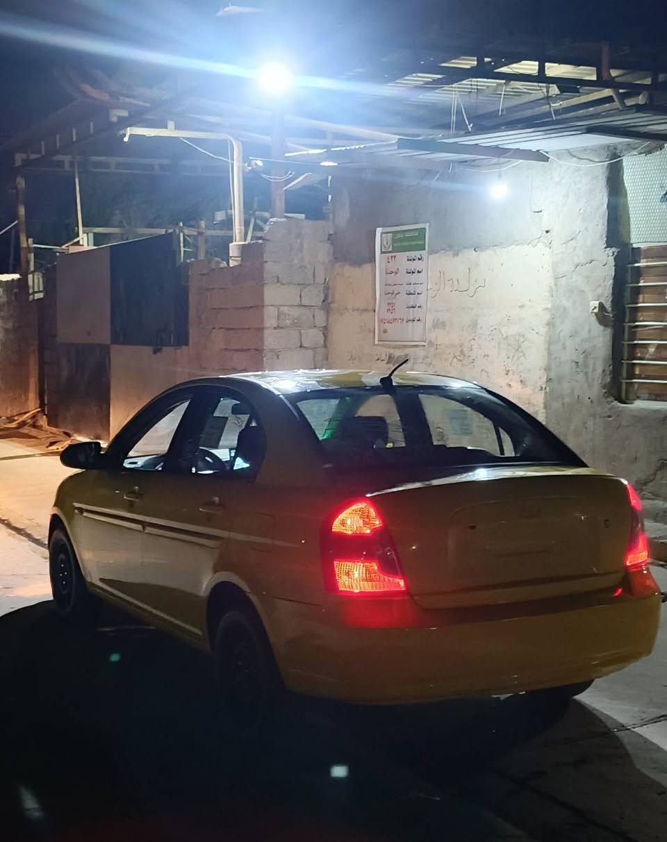 السلام عليكم للبيع
اكسنت موديل 2010محرك 16 بلادي كير توماتيك 

كابون بانزين بيه شرط الوكاله والتحويل هيئه 0 وغرامه 0

رقم نينوى اجنبي ضرر بوند وجاملغ بيه داخل 

السياره جديده من داخل والخارج باتري حديد 

ضخم جديد ما يعوزه ربع 

السعر 88 بيه مجال 

***********

***********

ملاحضه: اذا اكو مراوس حسب القناعه
