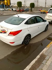 اكسنت 17 وارد كندي قطعتين صبغ ونص بلو فتحة السيارة جاهزة مانقص اي شي م...