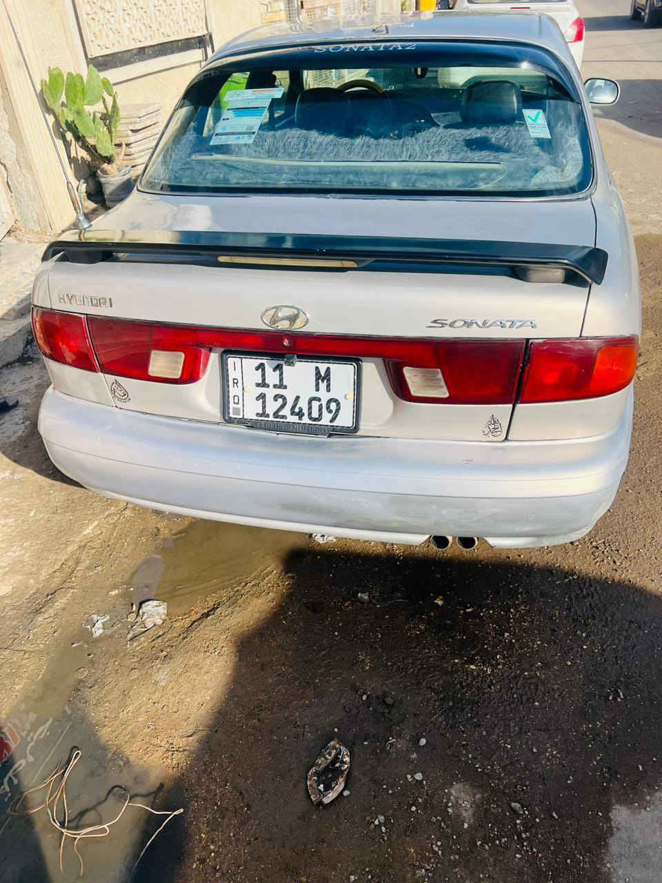 سوناتا مديل ١٩٩٣ محرك ٢٠٠٠ گير أوتوماتيك سيارة گشرهة نضيف وجاهزة من كل شيء رقم بغداد انگليزي مشروع وطني سعرها ٥٠ ورقة رقم الهاتف *********** عنواني بغداد حي البنوگ
