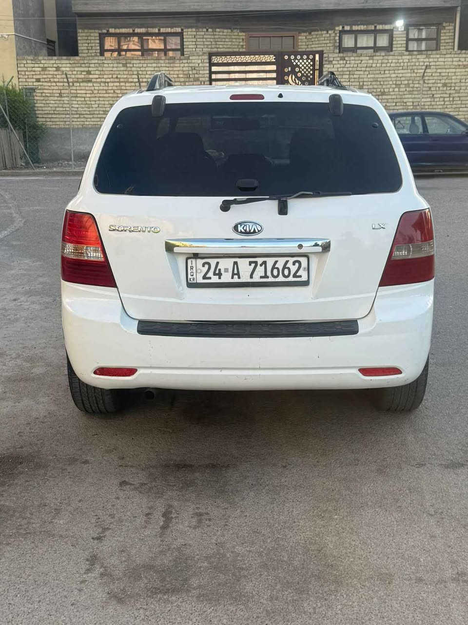 كيا سورنتو كفاله عامه من الصبغ والضربه مكينه گير تبريد صدر تخم تاير سياره جديده رقم دهوك تحويل أو وكاله السعر 90 بيها مجال بسيط بيع اومراوس حسب القناعه للاستفسار *********** بغداد حي الرساله الثانيه بغداد, العراق
