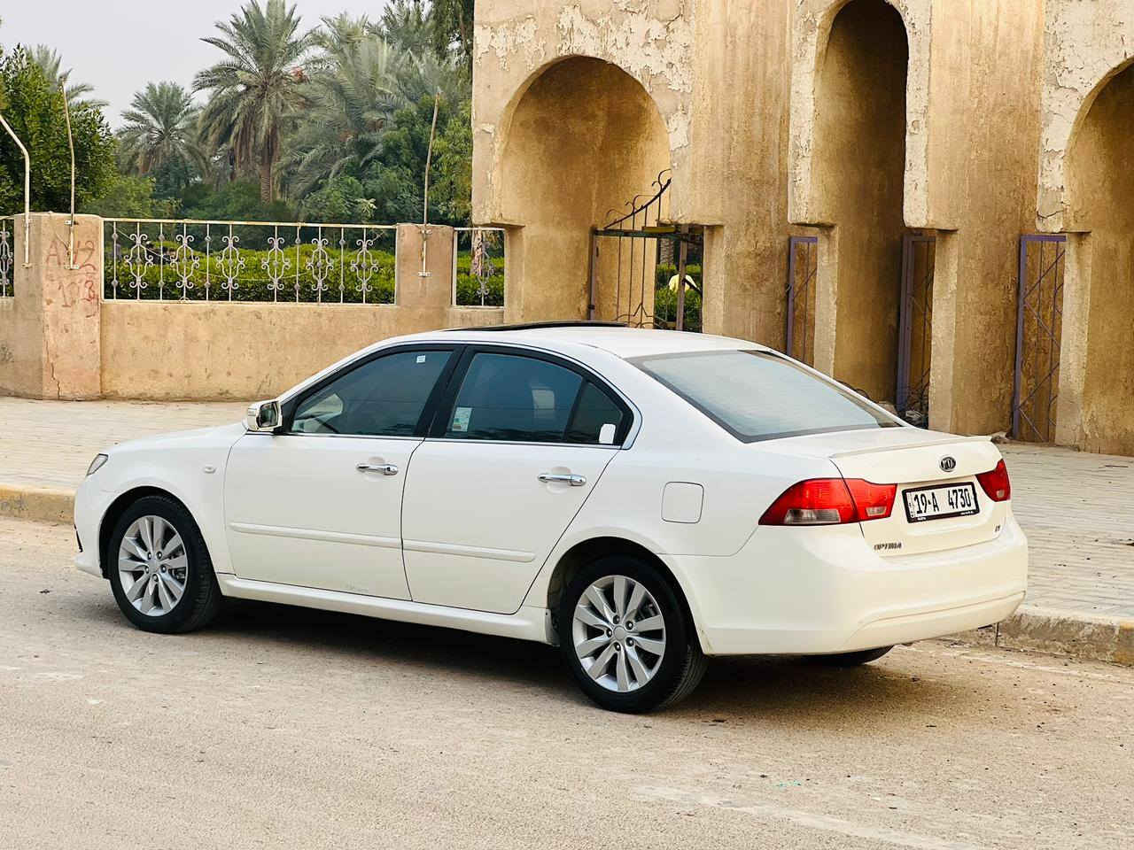 سلام عليكم سياره اوبتيما للبيع موديل 2009 سياره خليجي جاهزه من مكينه 2000 تبريد تخم تاير وحداديه وكامره خلفي وحساسات سونار موجود مكانه ديوانيه قضاء الشاميه سعر 118 بيهه مجال حگ الجيه ***********
