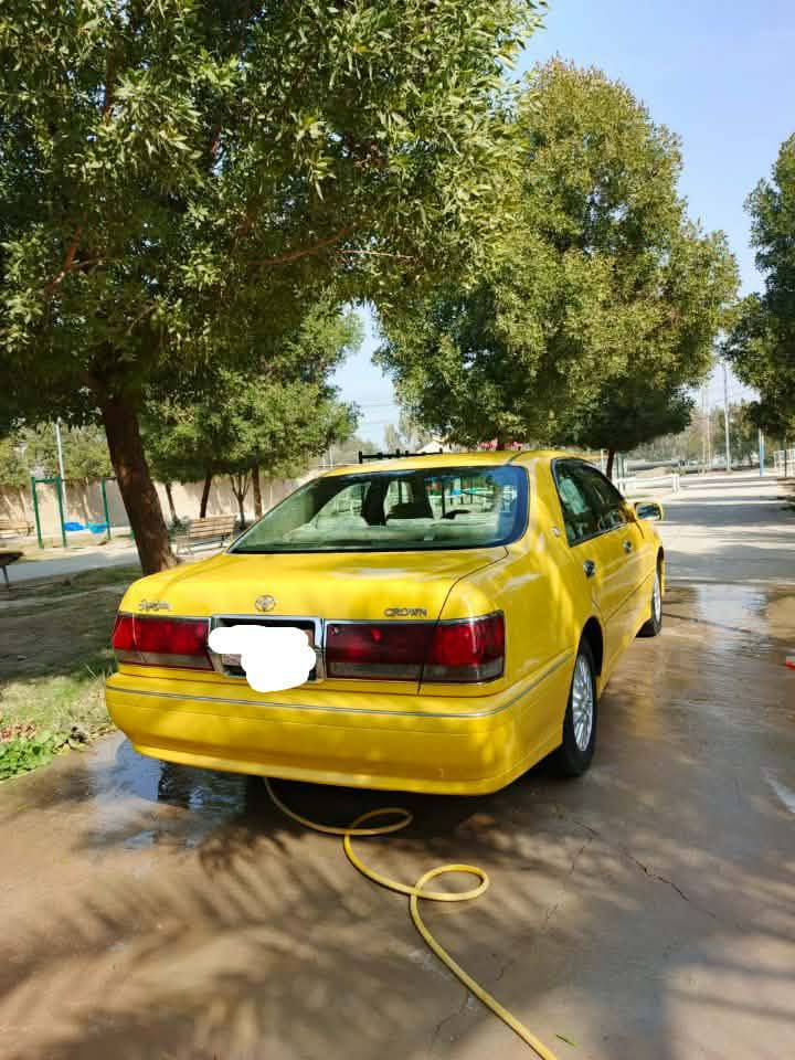 السلام عليكم سياره للبيع ملكه رقم صدامي صلاح الدين قرار 48 سياره مكفولة كفاله عامه من كلشي ماعده بس صبغ جماليه سياره حلوه مكينه ديفور جبير سياره صاصي 71 سياره دكمتين حداديه حلوه المكان المناذره السعر 60 وبيه مجال رقم راعيه مكلف بلنشر ***********
