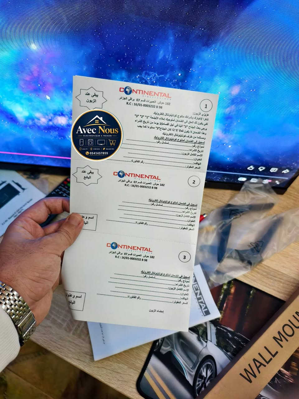 📺✨ عرض خاص لفترة محدودة! ✨📺
🔥 تلفاز Continental 32 بوصة + حامل مجاني 🎁
✅ شاشة HD LED
✅ بدون إطار (Frameless)
✅ جهاز استقبال TNT مدمج
✅ ضمان 24 شهراً
✅ جهازا تحكم عن بعد
✅ 2 منافذ USB
✅ 3 منافذ HDMI
✅ تصميم عصري وأنيق
✅ إمكانية الربط مع الحاسوب
💰 السعر: 18.900 دج فقط
🚚 التوصيل متوفر
📞 للطلب: 0541457855
🏠 Avec Nous ثقتكم سر نجاحنا ❤️


**إذا كنت صاحب هذا الإعلان وتريد حذفه لأي سبب، رجاءا أرسل رسالة إلى الدعم الفني**