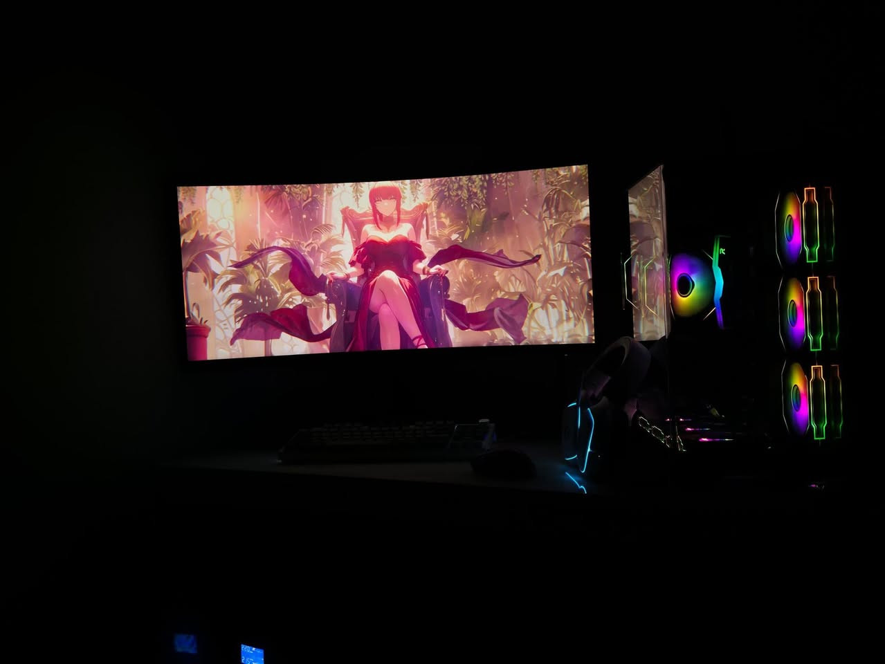 سيت اب كامل للبيع
مواصفات الـ PC:
​المعالج: Intel Core i5-14400F 
​كرت الشاشة: NVIDIA GeForce RTX 5060 Ti (16GB) 
​اللوحة الأم: Gigabyte B760 DS3H AX DDR4 wifi
​الرامات:   16 GB DDR4 
​التخزين: 1 TB .
​نظام التشغيل: Windows 11 Pro.
​🎮 الملحقات والإضافات :
​الشاشة: شاشة Hisense حجم 32 بوصة، منحنية (1000R) 
​الكيبورد:  Attack Shark 
​الكرسي: كرسي طبي مريح من شركة Fantech (مصمم لساعات الجلوس الطويلة ولراحة الظهر).
​حماية الطاقة: جهاز UPS من شركة FSP (سعة 1K Online) - لحماية الجهاز من تذبذب الكهرباء وضمان استمرارية العمل في حال انقطاع التيار.

ميز الي موجود كدامكم 

السعر مليونين و٤٠٠
للاستفسار واتساب (***********)

