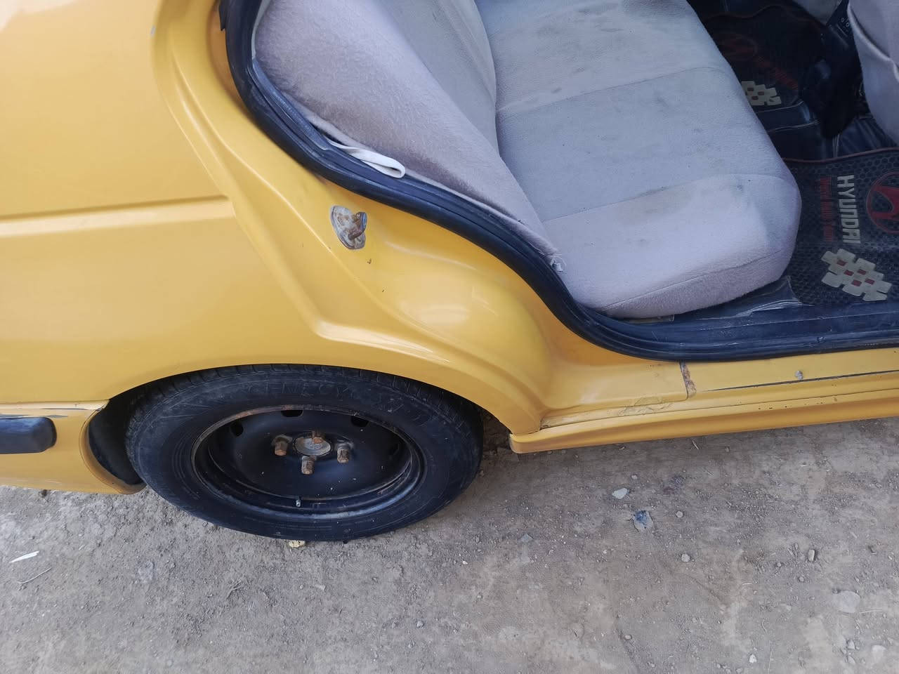 بيجو بارص مديل 15 للبيع
مكينه صار شهرين من شديته كير مكفول حداديه جديده 
خياسات مسويهن ستوهن سياره خير من الله 
العنوان الديوانية المركز 
***********
