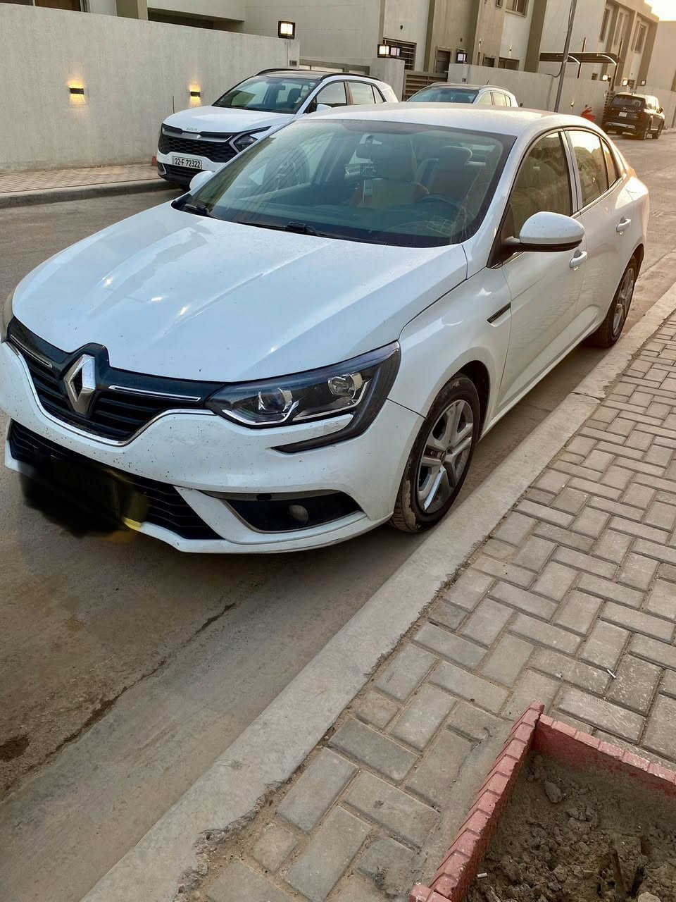 رينو ميكان موديل ٢٠٢١ بيضاء بيع بالقسط السعر ١٥ مليون مقدمة ١٠ ملايين والأقساط ٣٠٠ بالشهر للاستفسار على الرقم ***********
