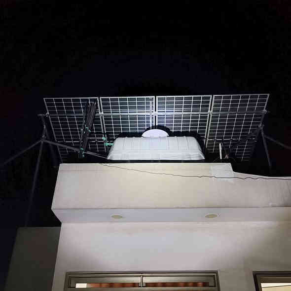 تم بحمدالله تنصيب منظومة الطاقة الشمسية
في بغداد منطقة الغزالية
بقدرة 16 امبير ليلي نهاري
شركة زحل عنوان للابداع 
للحجز والاستفسار الاتصال على الرقم التالي 

📞‭0781 579 5707‬
