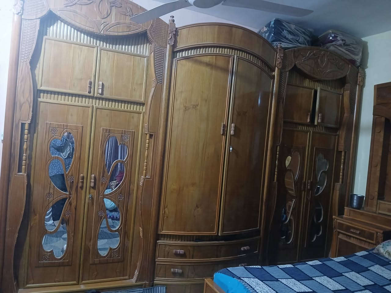 السلام عليكم غرفه للبيع جبيره كلش ومابيه اي نقص   نظيفه كلش مصار  ***********ست اشهر ماخذينها
