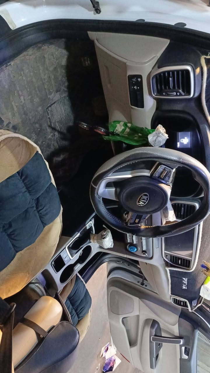 سبورتج خليجي موديل ٢١ مال شركه مكفوله مكينه ٢٠٠٠ دوش رقم سليمانيه بسمي ماشيه ٨١ مكاني
مكاني بغداد***********
