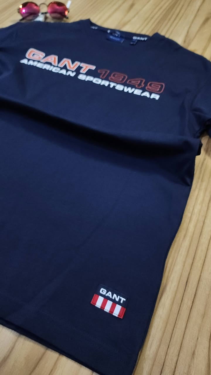 قطعه وحش بالهدوء . قياس سمول . من Gant


**إذا كنت صاحب هذا الإعلان وتريد حذفه لأي سبب، رجاءا أرسل رسالة إلى الدعم الفني**