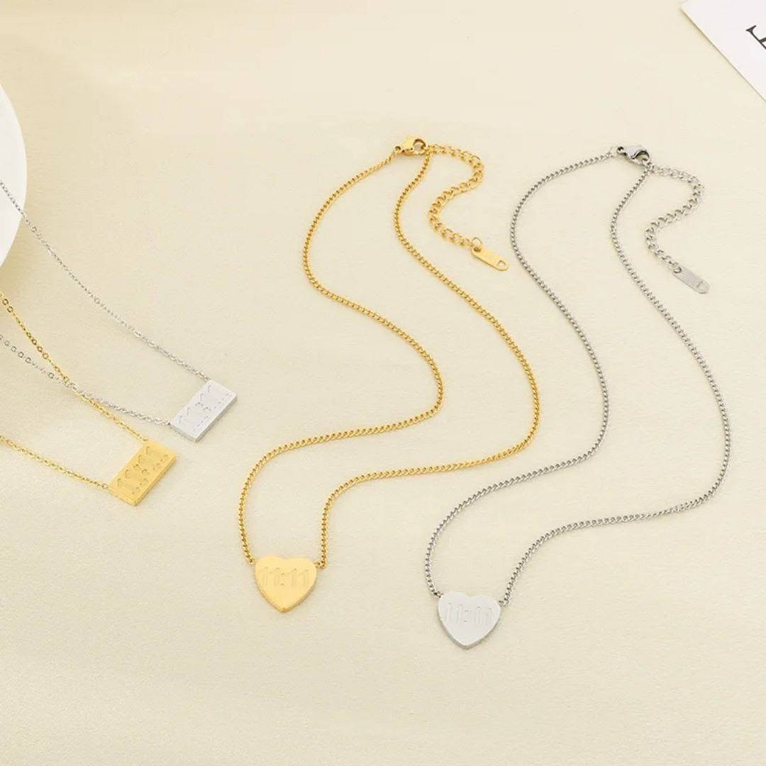 قلادة 11:11
بنوتات وفرناها الكم بالونين 
الفضي والذهبي 
السعر بالخاص 
يوجد خدمة توصيل لجميع محافظات العراق


**إذا كنت صاحب هذا الإعلان وتريد حذفه لأي سبب، رجاءا أرسل رسالة إلى الدعم الفني**