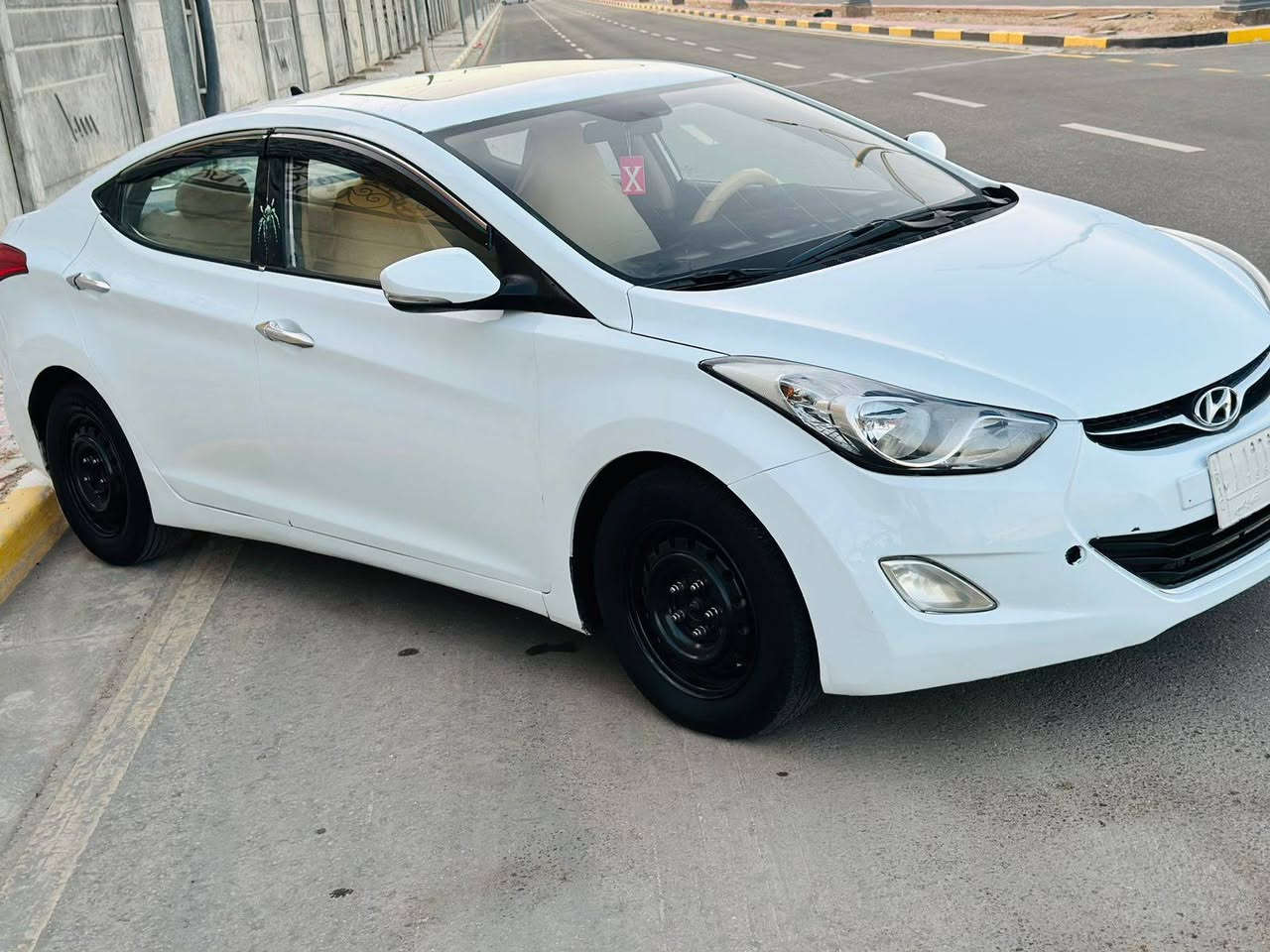 السعر 88فقط للستفسار ***********النترا مديل 2014محرك 1800 سياره صبغ عام جماليه بيها ضربه بل بجم خفيفه بسمي مداور ثاني يوم مكانها كربلاء
ترايها يخبل حداديه ومحرك وكير مكفولات
مكلف بلنشر رجاً
