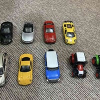 مجموعة سيارات حديد للبيع كل قطعة سعرها ٥ مكاني بغداد ساحة النسور مقابل...