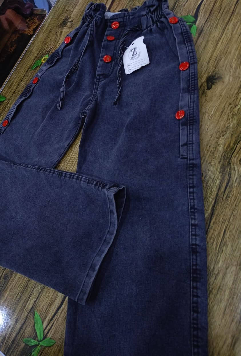 كيلوت بناتي

معه تشيرت خامه فانيله قطني ناعمه
تركي المنشأ

يلبس عمر 9 سنوات او10

سعر السيت كامل

البنطرون معه تشيرت

بسعر صدمه الملابس الموسم الصيفي  عليه عروض

لدى مجمع الشام


**إذا كنت صاحب هذا الإعلان وتريد حذفه لأي سبب، رجاءا أرسل رسالة إلى الدعم الفني**