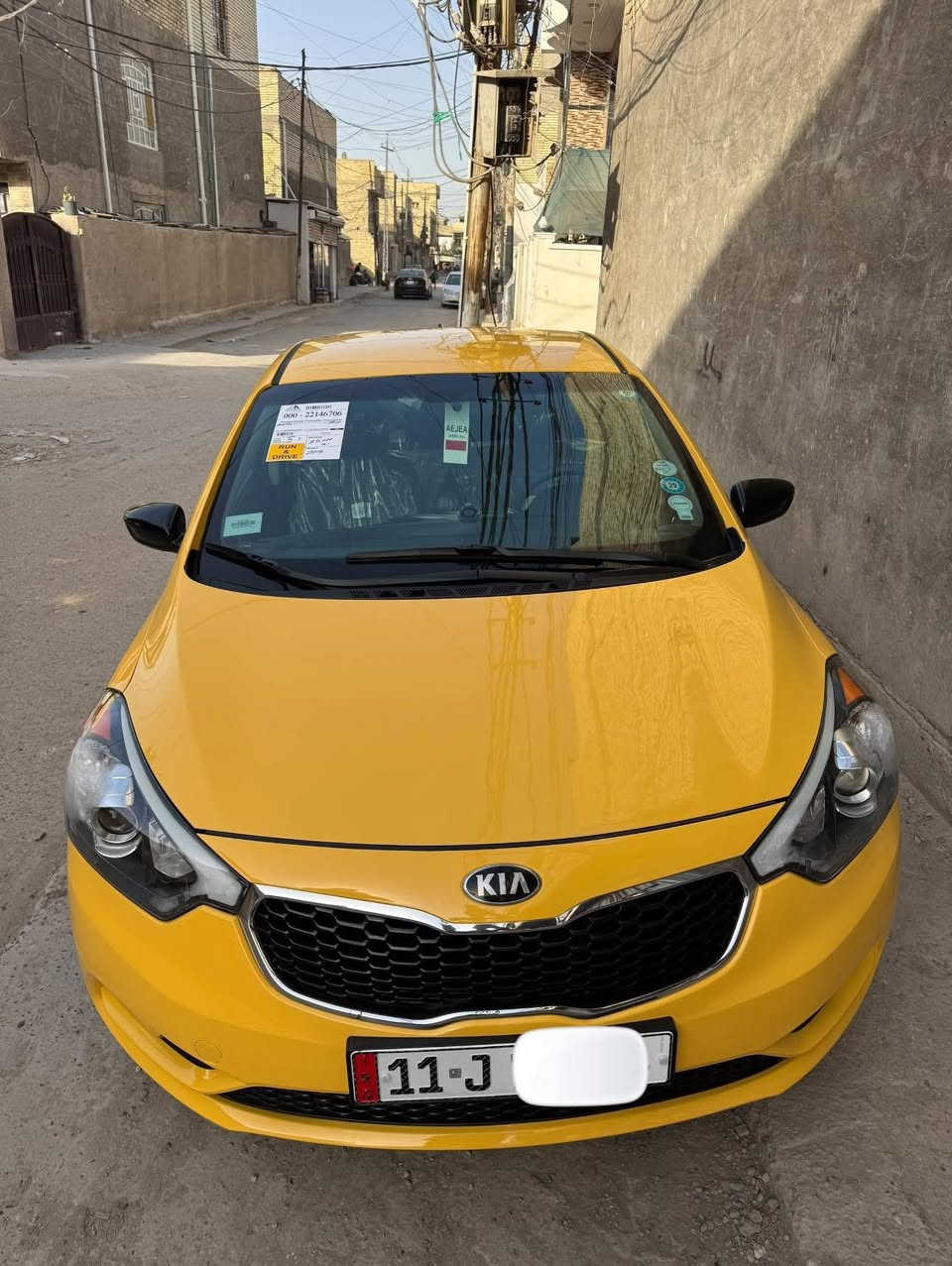 فورتي البيع موديل 2015 حادث طخه باب امامي يمنه ومصلح على كده بدون دواخل بدون تبديل بدون يرباك السياره كلهه ليبل واحد مكفوله كفاله عامه صور الحادث موجوده بل منشور والسونار موجود بل منشور اليوم سويته سياره جديده وجاهزه بعدهه على وضع الشركه ماشيه 77 الف حقيقي عل فحص غراضهه كلهه مانازله سبيرهه مانازل وصبغه وحده مامعيوده مواصفات مكينه 1800 دوش المرغوب كير اي تي المرغوب نضام مانع نزلاغ نضام ايكو داخل الونين اسود ورصاصي حاكيه تحكم ستيرن صفحتين شاشه مال اعطال بل دشبول حساسات مال تاير سياره جديده وجاهزه مصفره هيئه وغرامات سنويه بسمي رقم دولي هزه جديده العنوان بغداد الشراي يتصل ☎️ *********** السعر 122وبيهه مجال بسيط
