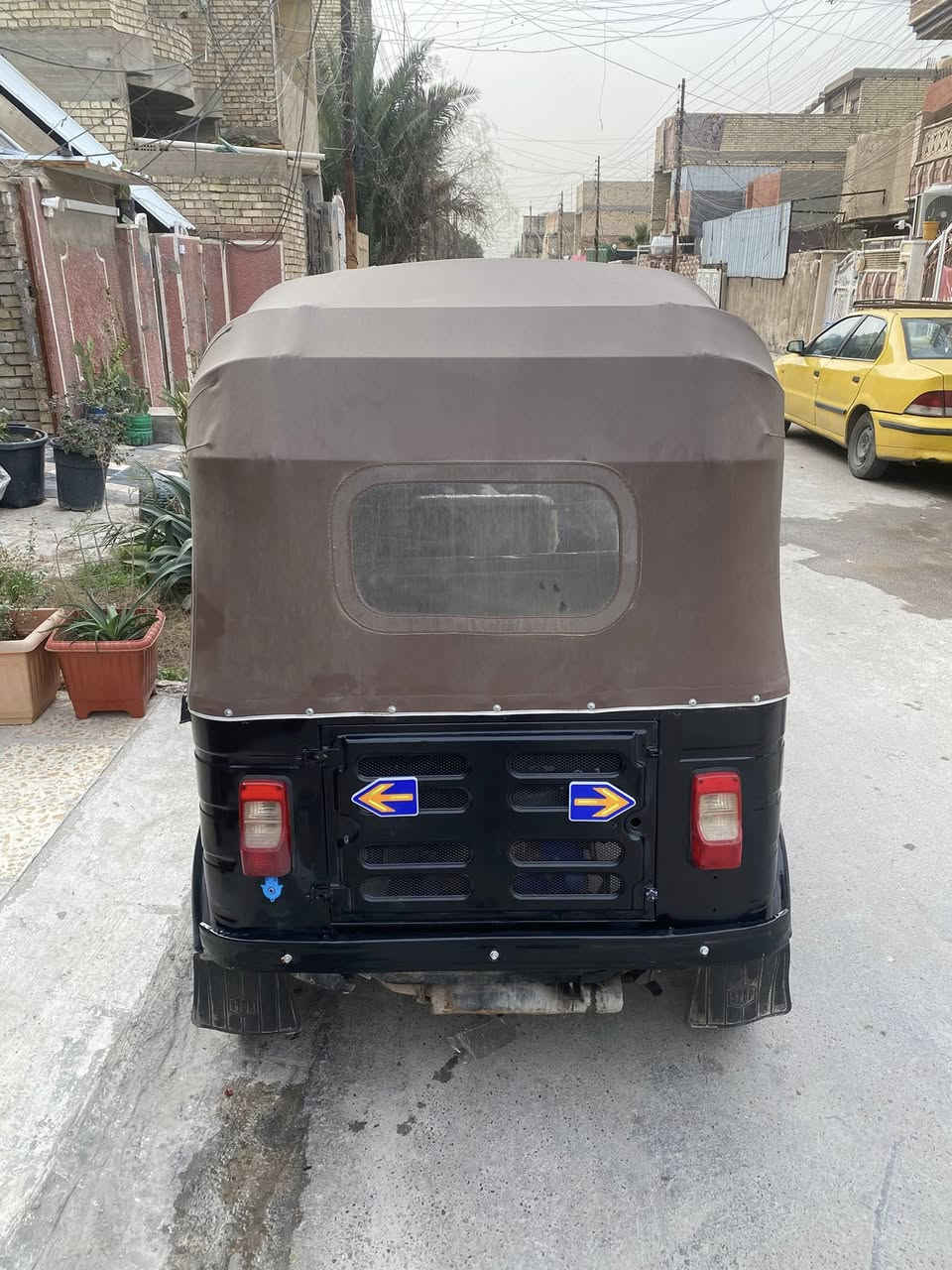 تكتك موديل 17 تعمير رقم وسنوية تحويل ثاني يوم التكتك بأسمي مكاني الشعب السعر 5200 وبيها مجال 
***********
