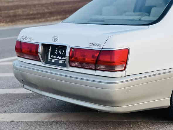 مەلیکە مووس 2000.
VVT.
ناوزەرد 
سێ دووگمە 
داژبڵ نەجەف .
کامل مەسرەف کراوە .
سارد و گەرموو بریکی بەسراوە .
تەقەو ڕەقەی  نییە .
تایەو ویلی لۆکە .
مەسرەفی نییە .
قرچیکی لەدواوە هەیە .
سعری 40گەڵاو مەجال .
بۆ مەعمەلە تەلەفوون مەکە حەزت لێێە بێ سەری کە .
***********
***********.
سەیسایەق
