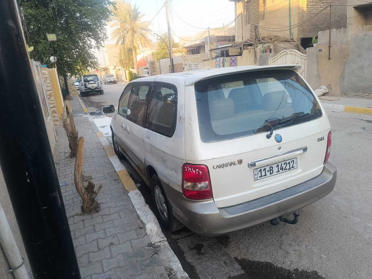 السلام عليكم كيا سيدونا موديل 2004 گاز بم ونوزل گير اوتوماتيك تبريد شغال غرفتها حلوة مكانها بغداد سعرها 55 وبيها مجال رقمي ***********
