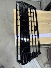 شباك امامي كراند هايلندر  2024  لحيه لمتدد جديد امامي  لايت تفصيخ  الم...