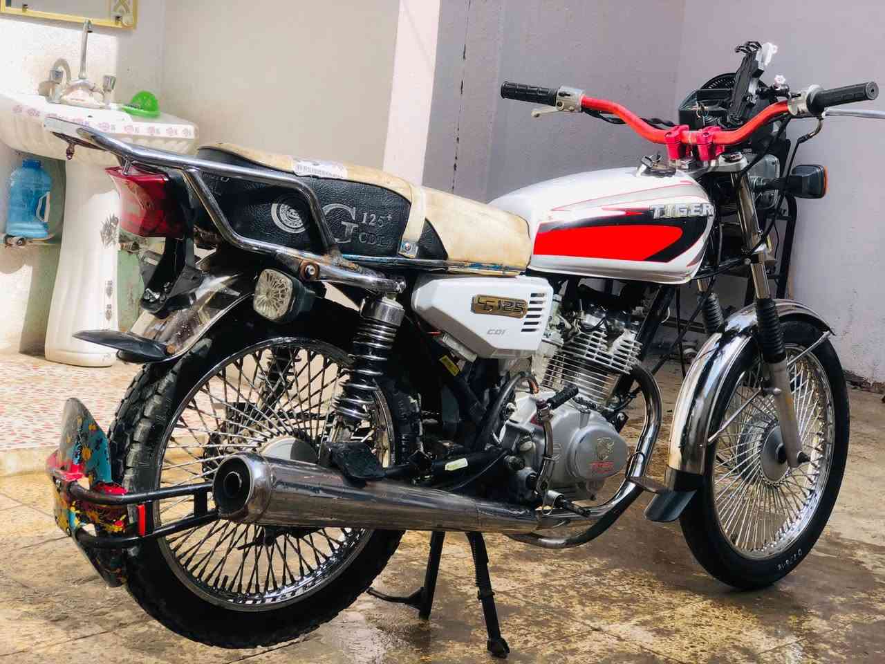 ماطور للبيع 2020ماطور كامل من كل النواحي السعر تعال خاص وتبشر


**إذا كنت صاحب هذا الإعلان وتريد حذفه لأي سبب، رجاءا أرسل رسالة إلى الدعم الفني**