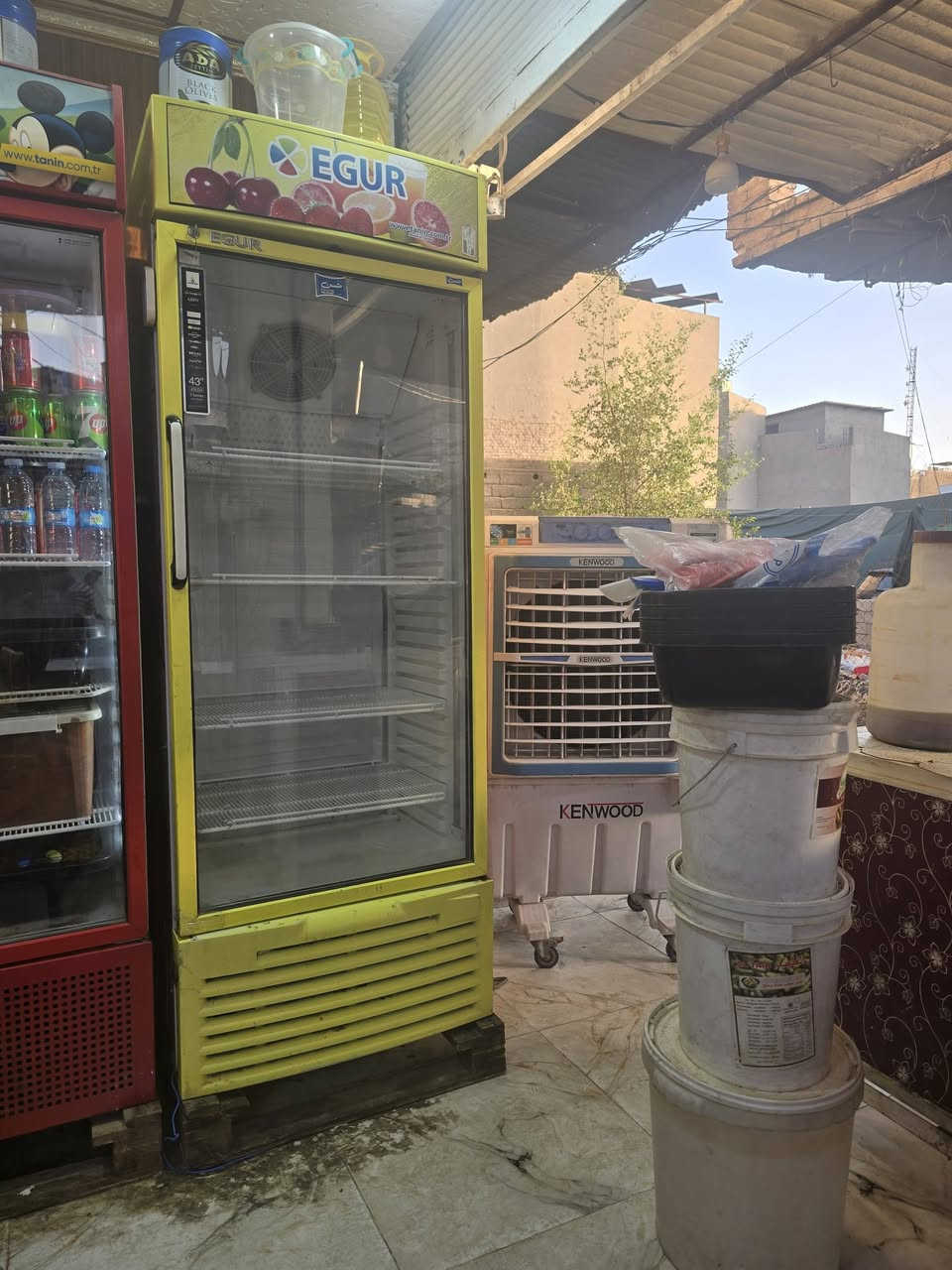 السلام عليكم
اخوان مكلف بالنشر براد عامودي تركي شركة ايكور الاصلي  نظيف جدأ نوع الحجم الكبير العطل ماطور فقط معروض للبيع بسعر مناسب للشراي الاتصال موبايل ،/     *********** ابو علي
