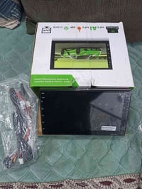 شاشة لمس • توصيل