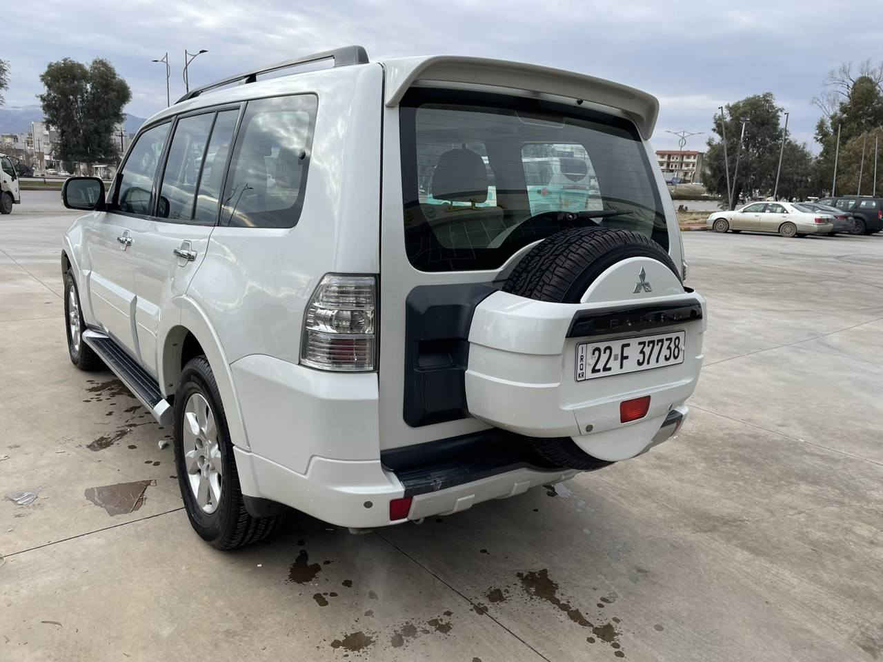 مستربۆشی پاجیرۆ ٢٠١٤ 
مواسفاتی خلیجی فول فول مواسفەفات 
١٨٠ هەزار رۆشتوە 
بۆیاخ سارد شوختی نیە 
مەکینەی ٣.٥ مەرغوب 
سەیارەكە لۆک لۆکە یەک دەسە بەناوی خۆمەوەیە 
هەمو گیانی بەشەرت 
نرخی١٤٢  گەڵا کۆتا نرخێتی بێ مامەڵە 
سەیارەکە لە سلێمانییە 
*********** السليمانية, العراق
