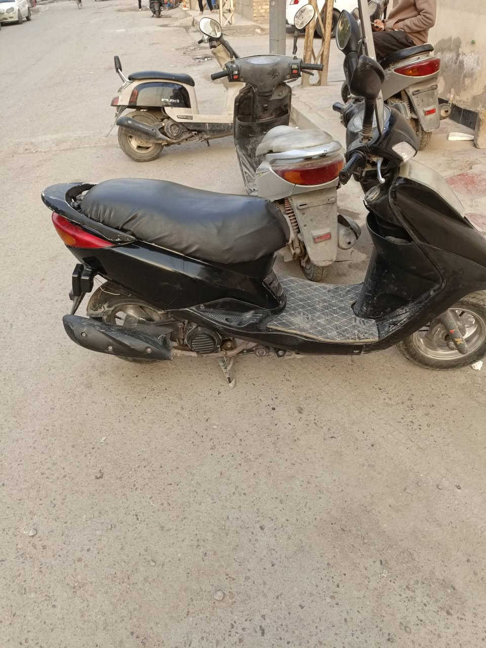 سلام عليكم دراجه بريز مابيه اي نقص سعر 600مكان بغداد شهداء العبيدي ***********
