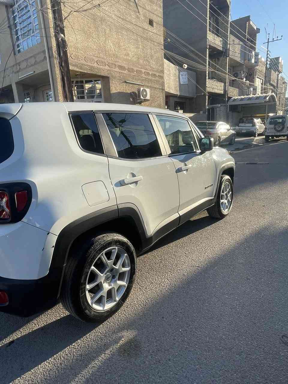 جيب رينجيد 2023 بصمه جلد حساسات توقف ذاتي السياره جديده ماعدا اصبعين بارد بالجنطه للاستفسار ***********
