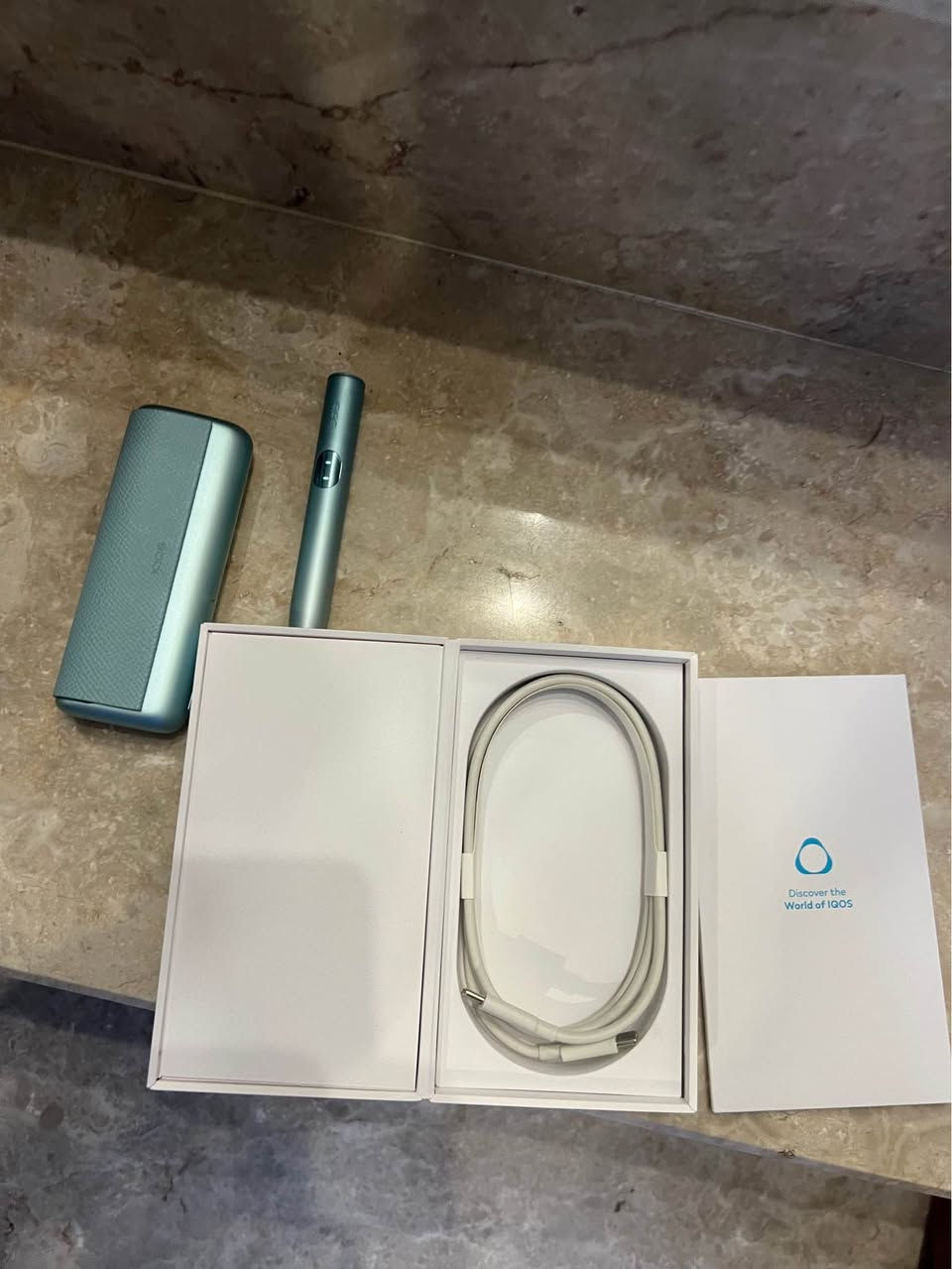 ايكوس ايلوما برايم احدث اصدار شاشة لمس تقريبا جديدة استعمال يومين فقط سبب البيع بسبب اللون اشتريت غير لون السعر ١٠٠ الف و هسة سعرها اكثر بهواية للاتصال *********** بغداد, العراق
