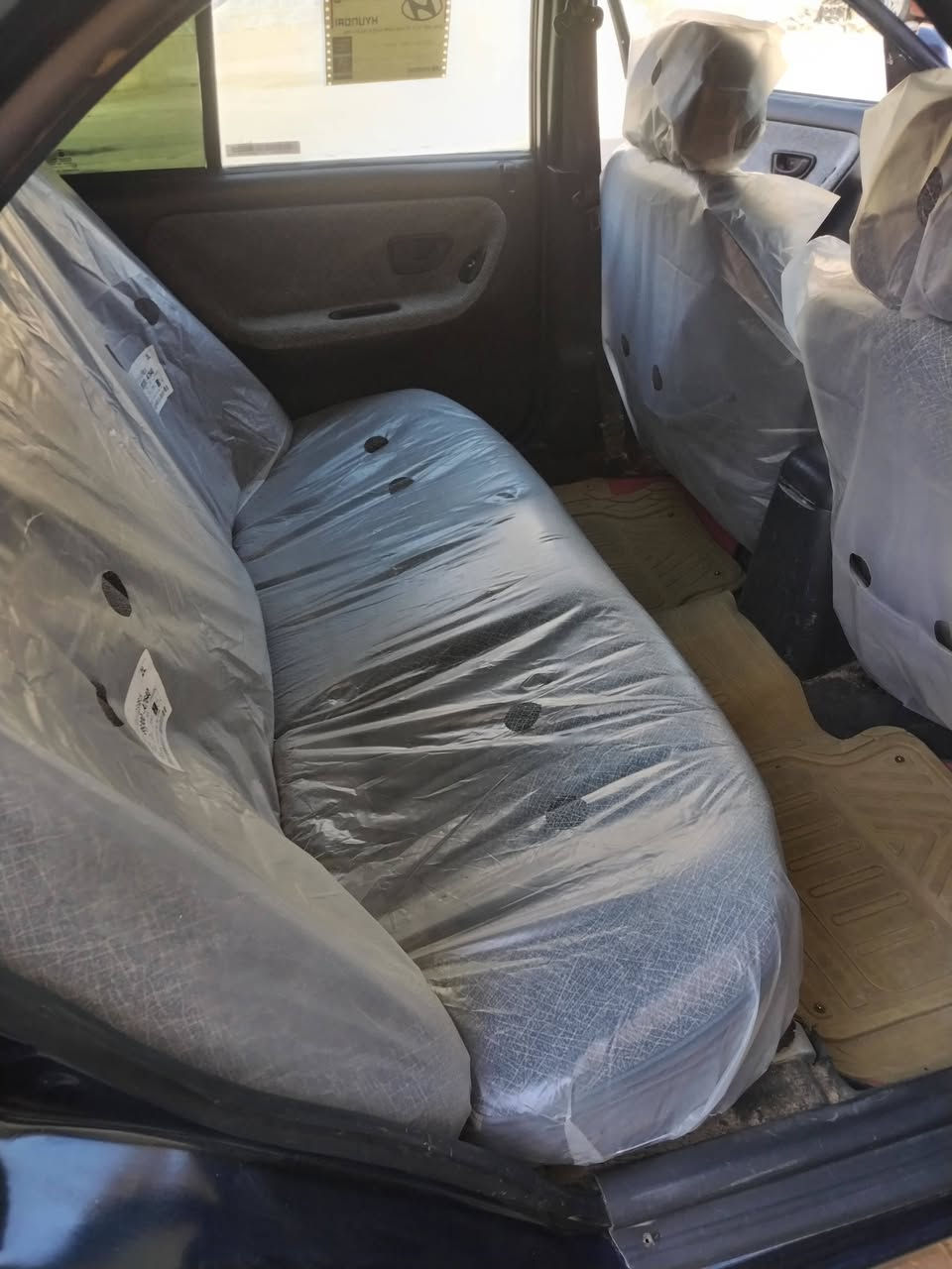 سلام عليكم البيع سياره سوناتا٢ نظيفه كير عادي مصبغه جماله تبريد شغال مكانه هيت سعره ٤٧ وبيه مجال ***********
