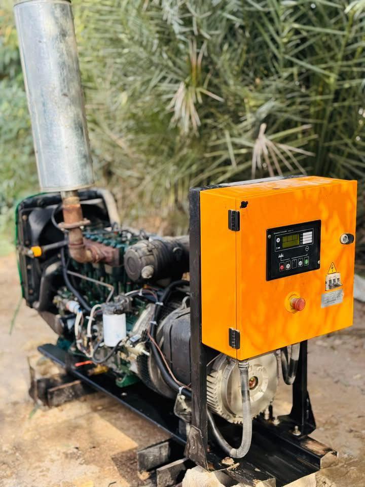 سلام عليكم
مولده لستر بتر 4 بستم للبيع راس التوليد 17ونص كيفي 

العنوان بغداد ابو غريب 

للاتصال والاستفسار ع رقم الهاتف ***********
