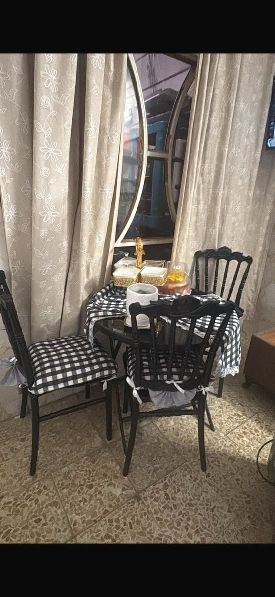 كاونتر ١٥٠بي مجال
ميز طعام ٩٠
ميز بلازمه٤٠
تخم٣٥٠بي مجال


**إذا كنت صاحب هذا الإعلان وتريد حذفه لأي سبب، رجاءا أرسل رسالة إلى الدعم الفني**