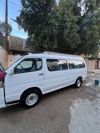 جنبي H1 للبيع مصفره هيئه وغرامات نضيفه وجاهزه باسمي تحويل ثاني يوم عنو...