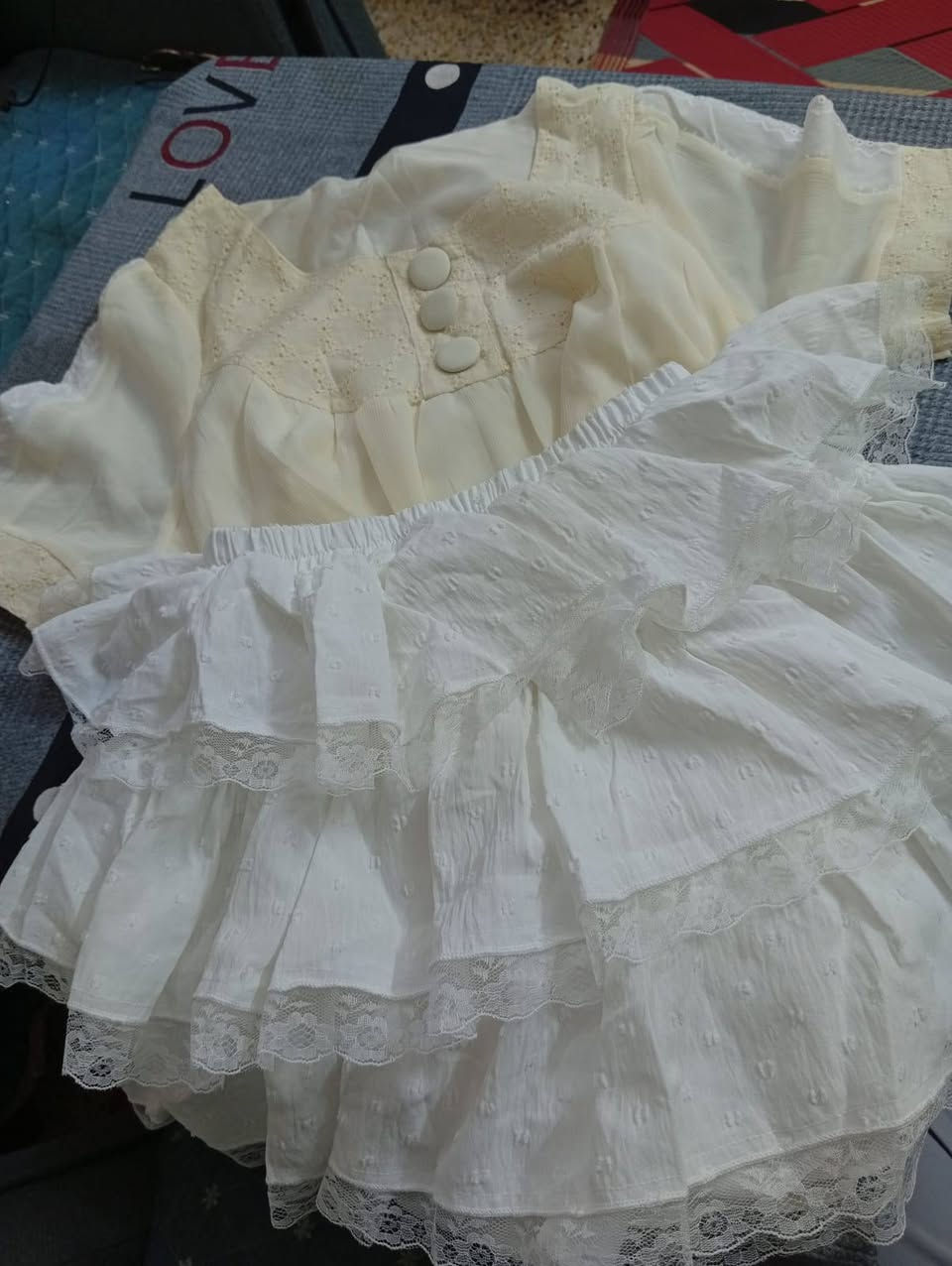 صباح الخير على الجميع 🥰 قطع محدوده جديده غير مستخدمه اسعار مناسبه لبست العيد لبسي واكشخى بسعر مناسب على كد الايد والأهم جديده غير مستخدمه🥰😊🌟⭐💜💙


**إذا كنت صاحب هذا الإعلان وتريد حذفه لأي سبب، رجاءا أرسل رسالة إلى الدعم الفني**