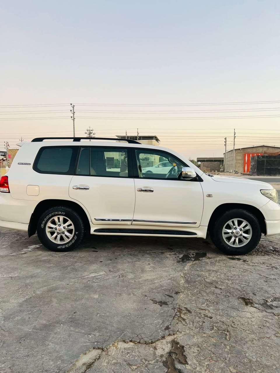 سلام عليكم لاندكروز موديل 2008رقم بغداد بسمي مكفوله كفاله عامه من رصعه مكينه 6 تخم تاير جديد سياره جديده بمعنه كلمه ماشيه ١٩٠ مكاني البصره القرنه

‭٠٧٧١ ٦٧٦ ٥٠١٧‬
