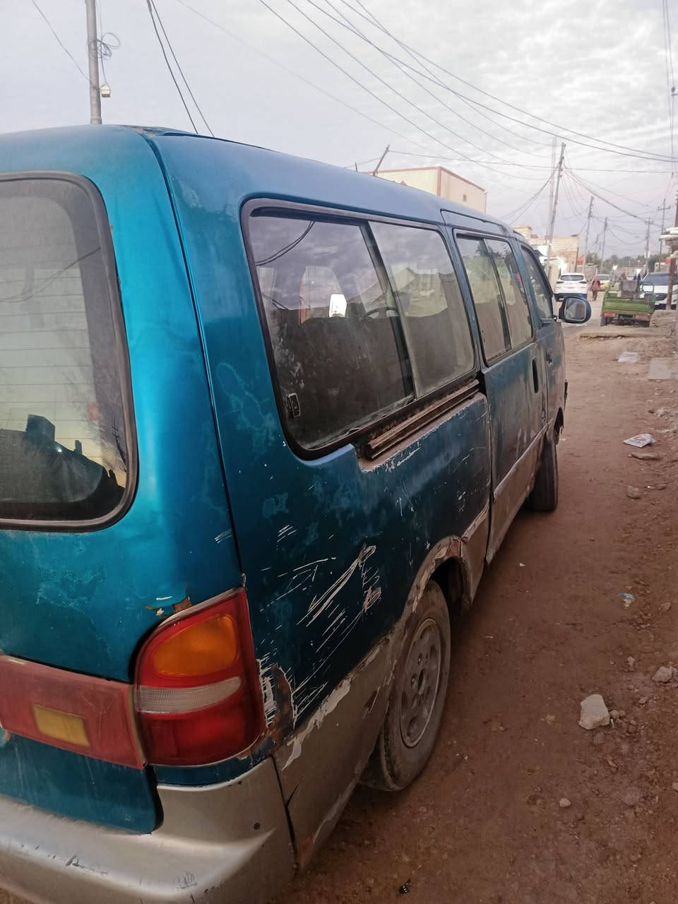 السلام عليكم بريجو موديل 96 تحويل شواصي مكينه جير اكسنت جدد مكاني نجف كوفه 28 بيها مجال نقوصاتها حجل ***********
