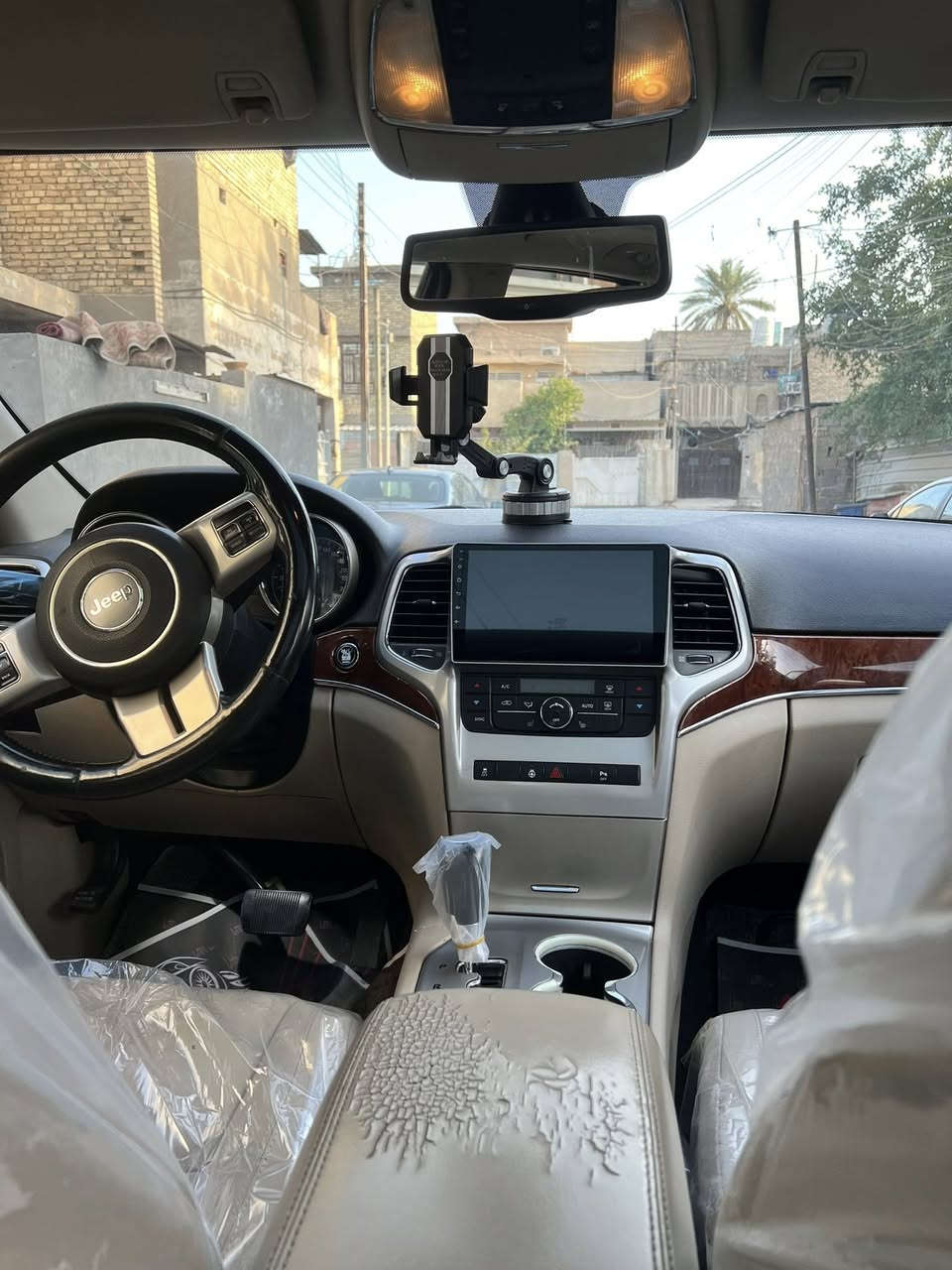 السلام عليكم جيب لبيع 13خليجي فول بغداد حي العامل ***********
