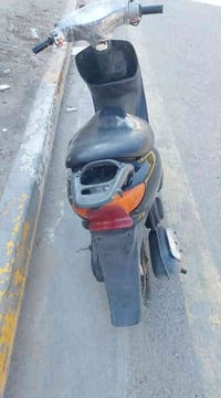 دراجة 60 عصفورية  شغالة سلف هندر كفرات نظيفة  تحتاج تنظيف كابريتر 275 ...